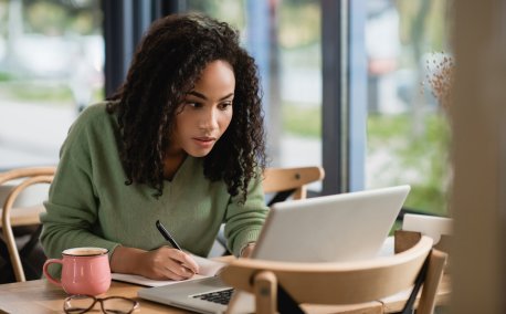 How To Write Blog Posts So People Read Them