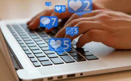 How To Manage Social Media