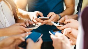 How to Reach the RIGHT People With Ads (Step-by-Step for Beginners)